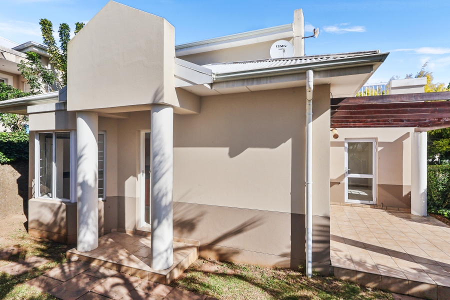 To Let 3 Bedroom Property for Rent in Beacon Bay Eastern Cape